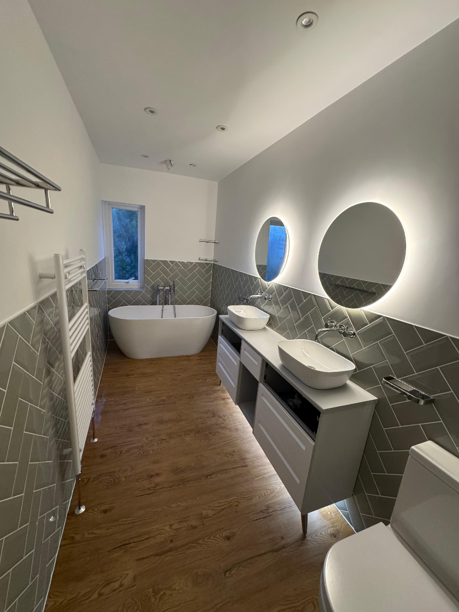 Luxury Master Bathroom in Rustington